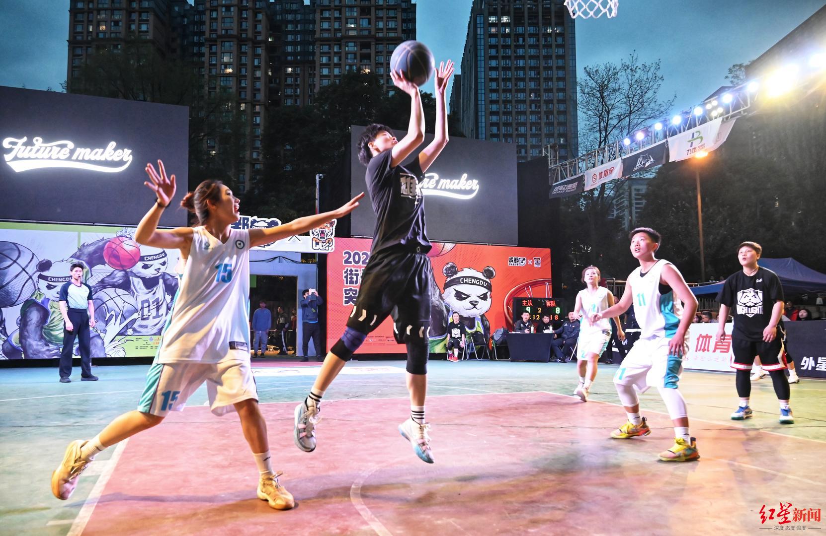 布伦特福德VS富勒姆直播分析观战台：皇马残阵出击+曼市德比打响 巴萨冲击八连胜